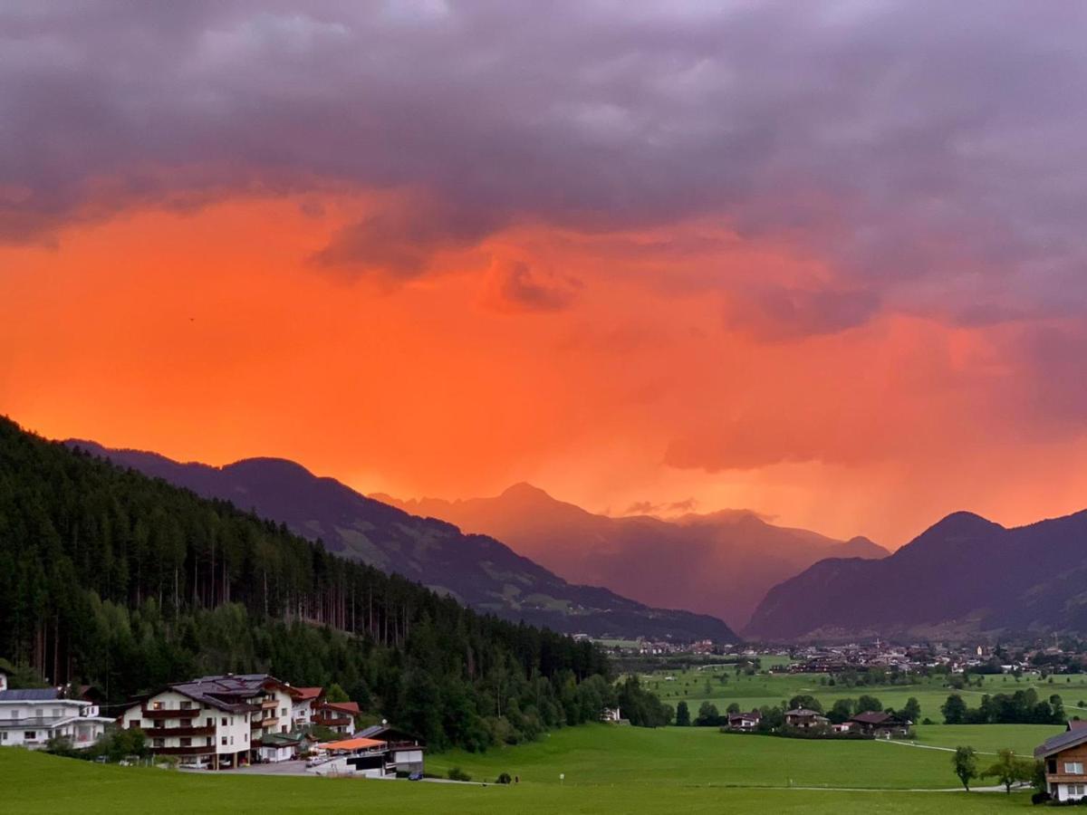 Hotel Standlhof Zillertal Uderns Exteriér fotografie